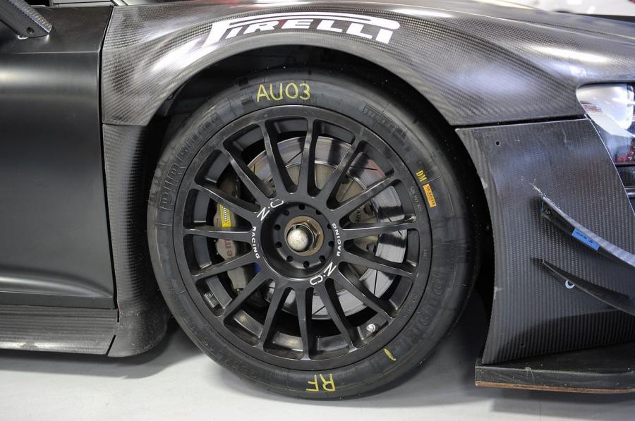 Колеса Audi R8 LMS by GMG Racing 2012 года  (фото 43 из 48)